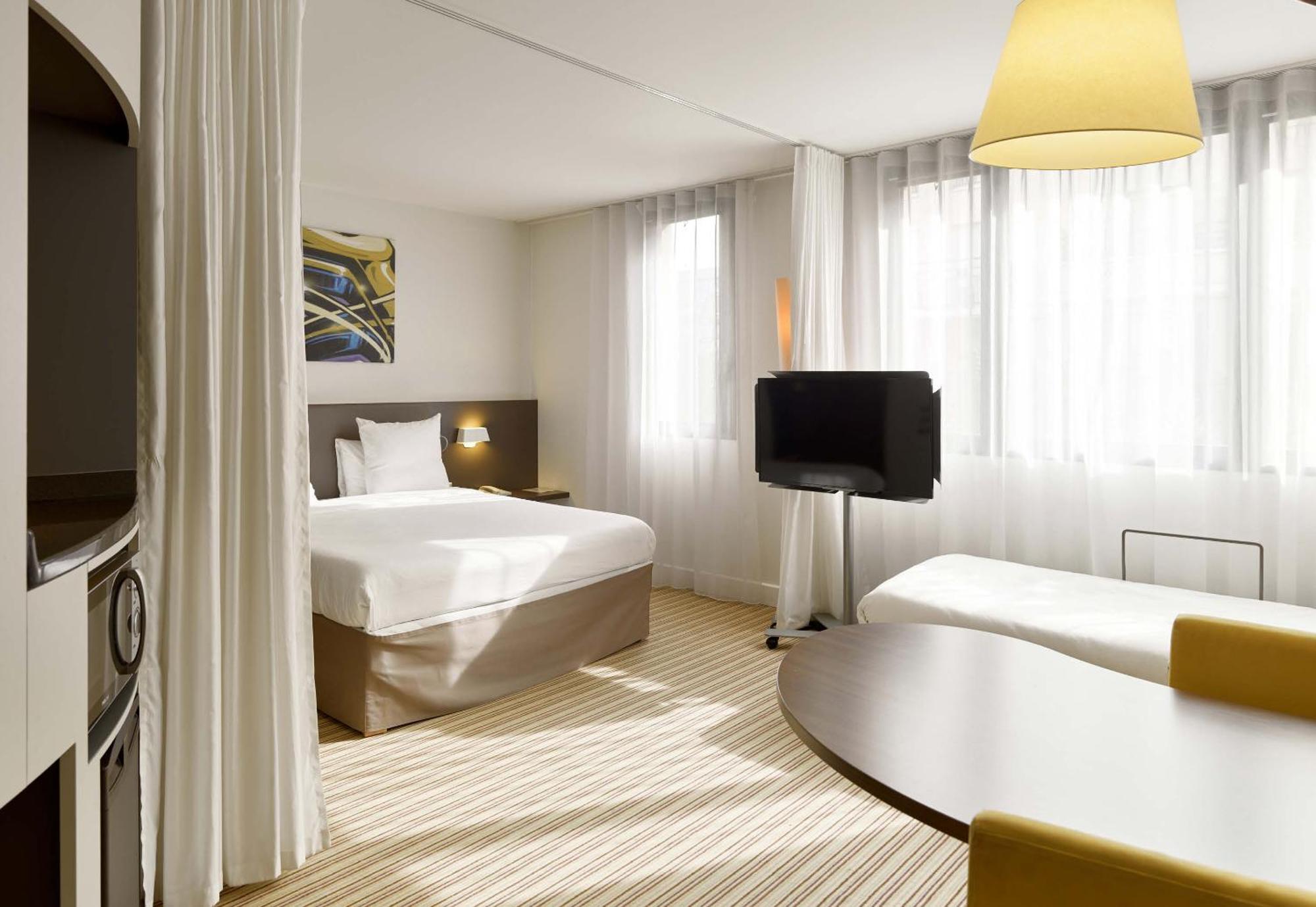 Novotel Paris Malmaison 4* Rueil-Malmaison
