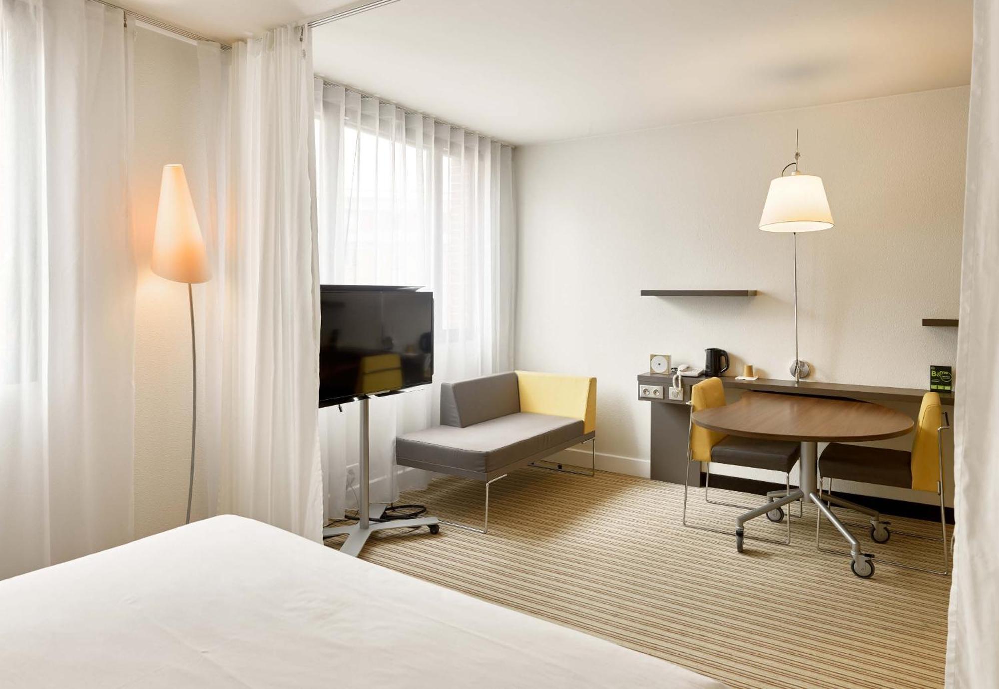 Hotel Novotel Paris Malmaison